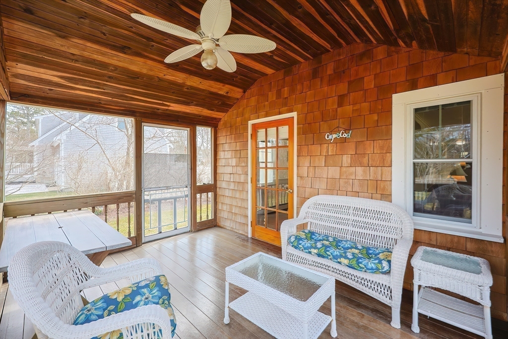 3 Newcomb Dr