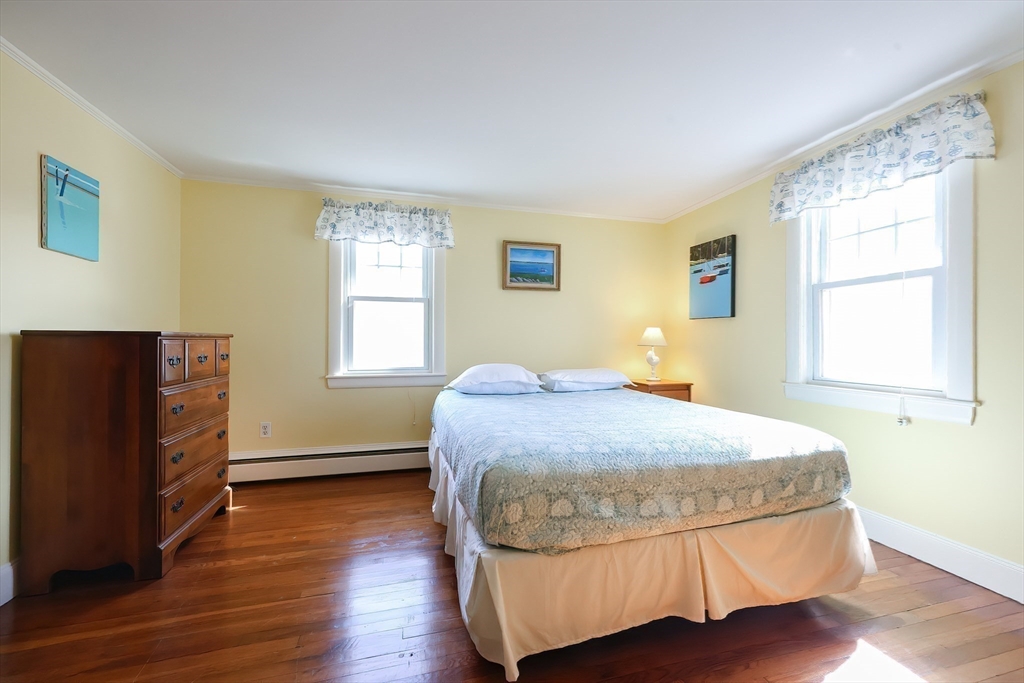 3 Newcomb Dr
