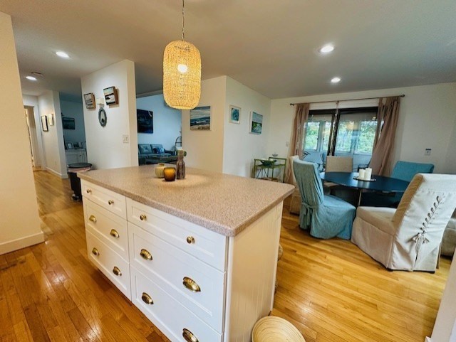 106 Waterside Dr