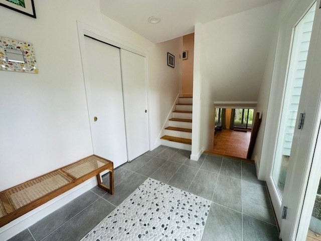 106 Waterside Dr