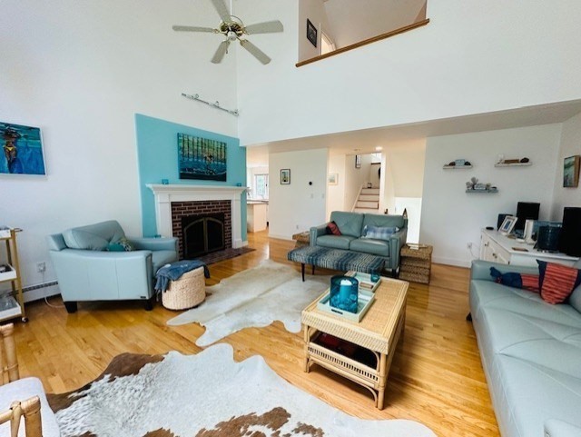 106 Waterside Dr