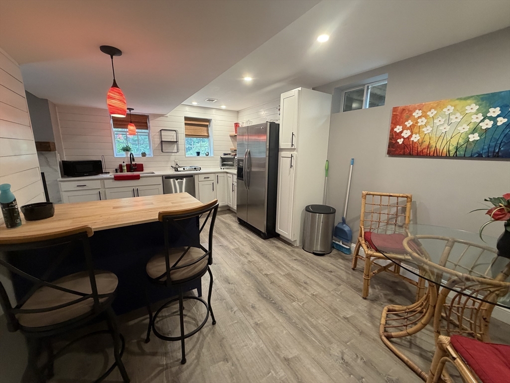 1 Park Rd # 1