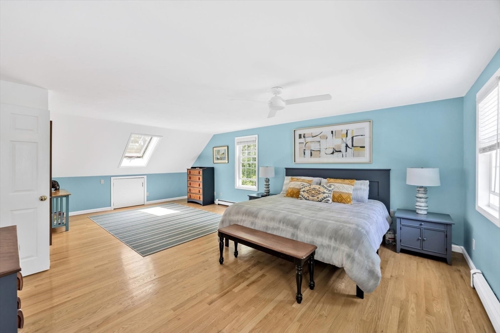11 Santuit Pond Rd