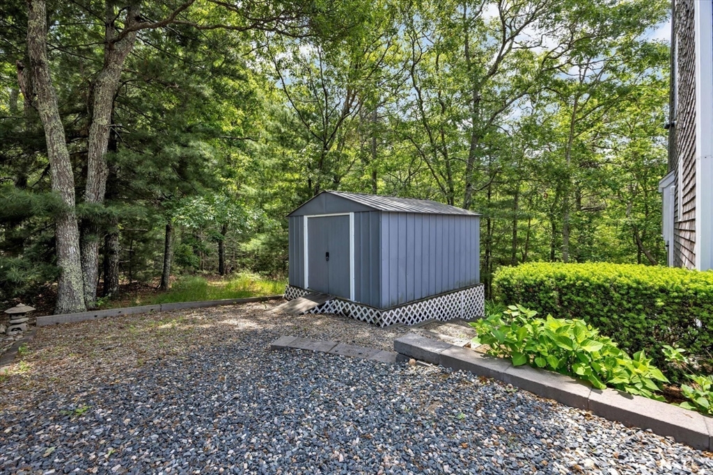 11 Santuit Pond Rd