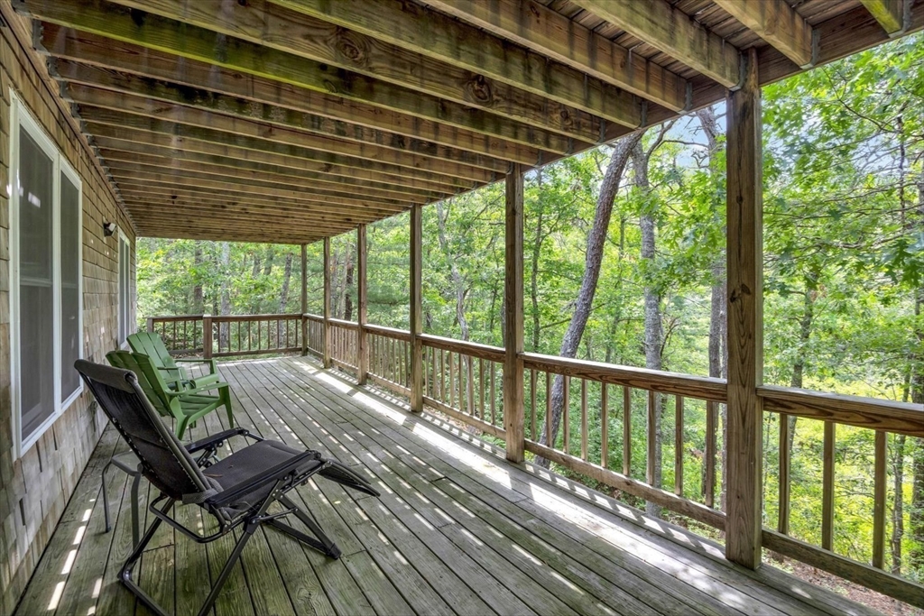 11 Santuit Pond Rd