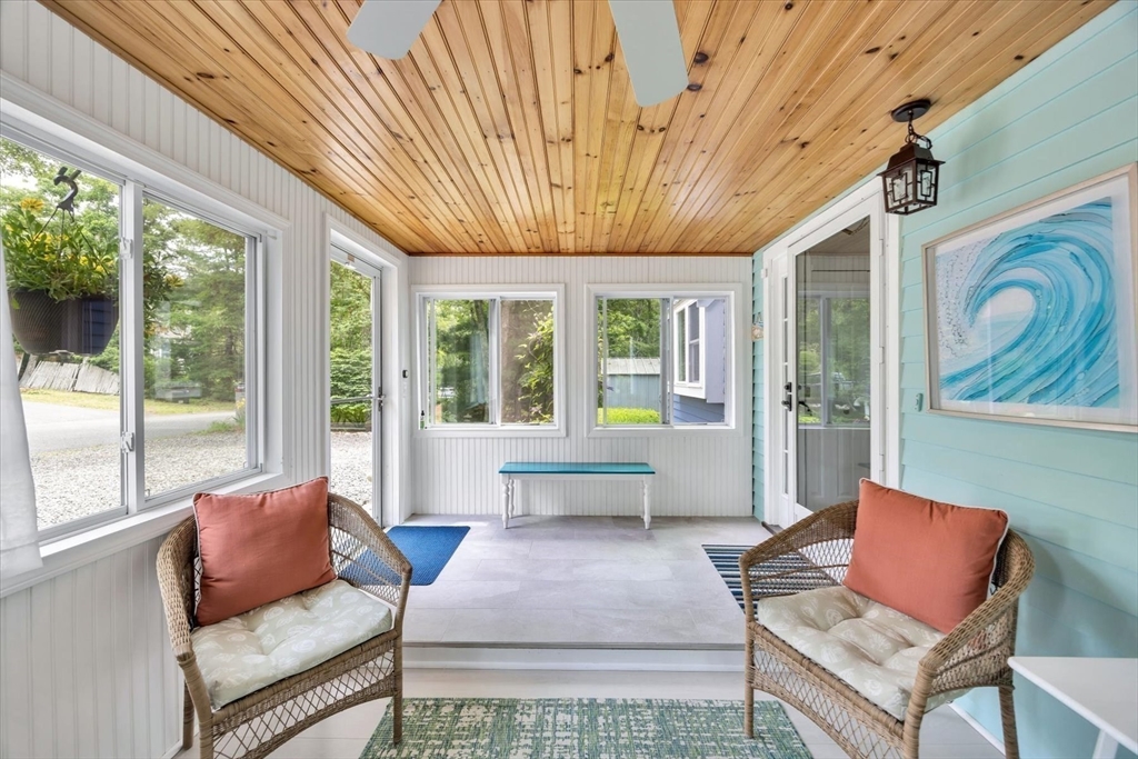 11 Santuit Pond Rd