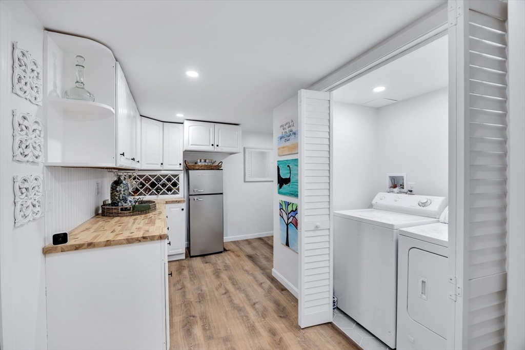 7 Fernwood Ave