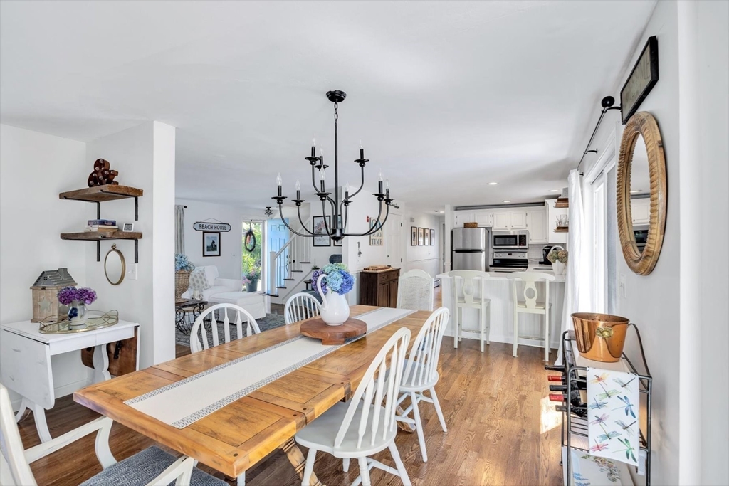 7 Fernwood Ave