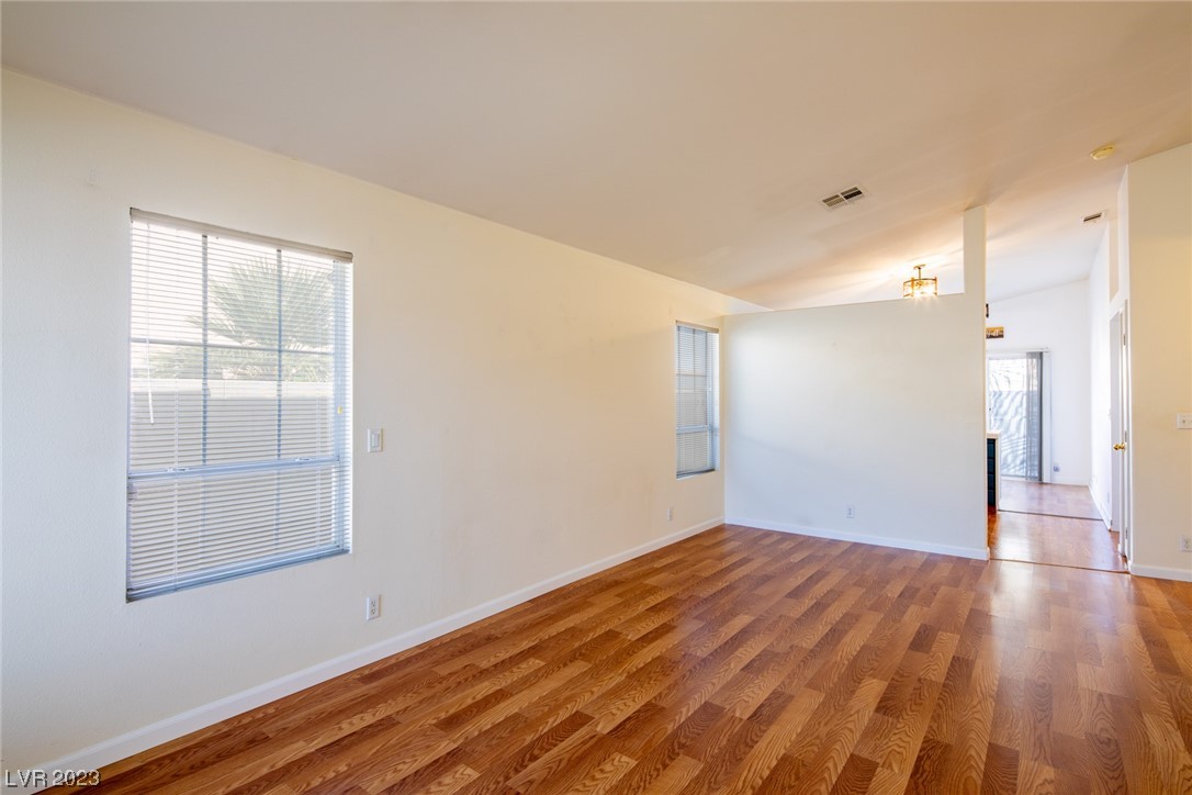 3936 Copper Glen Street