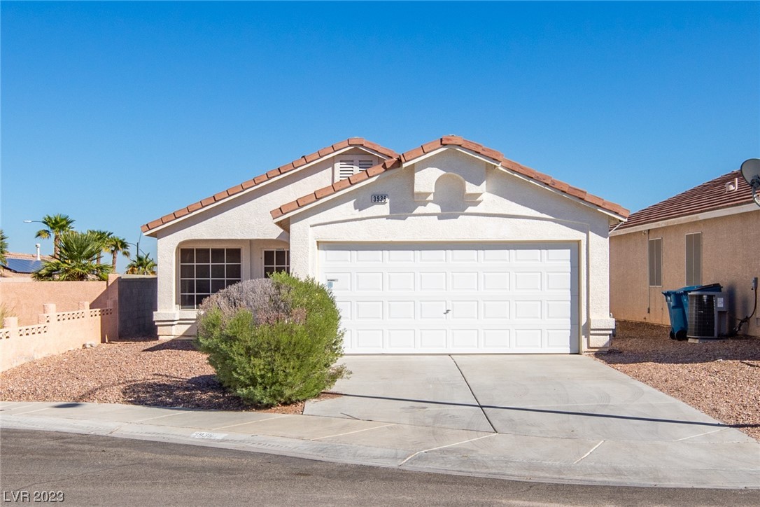 3936 Copper Glen Street