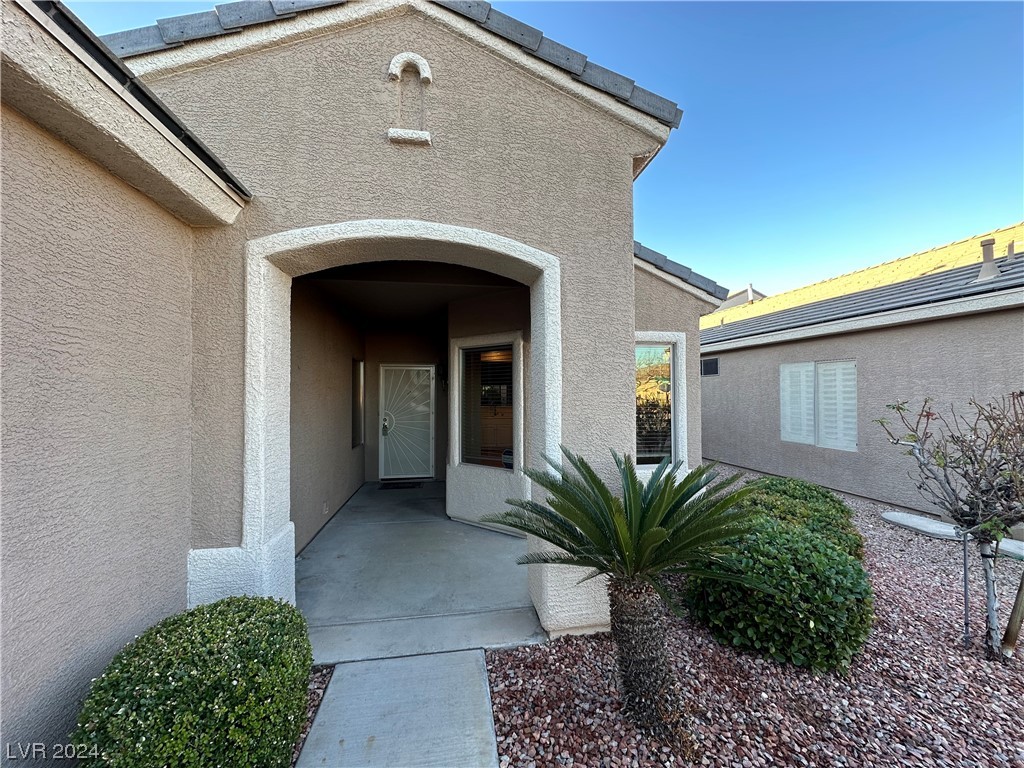 549 Cypress Gardens Place