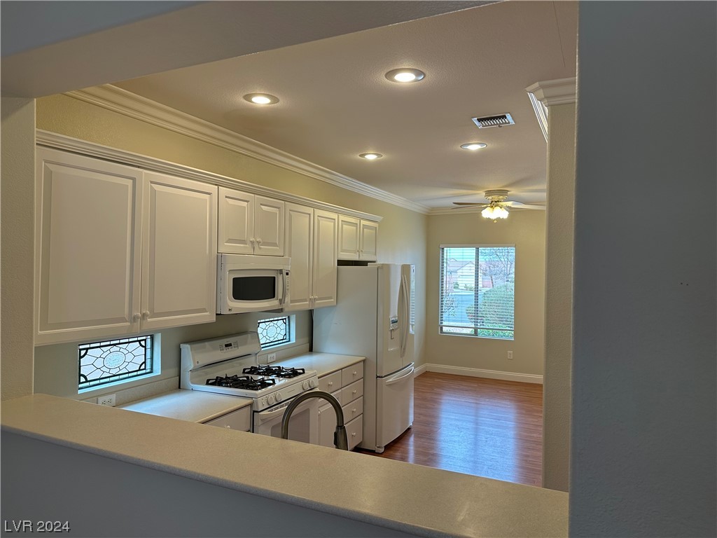 549 Cypress Gardens Place