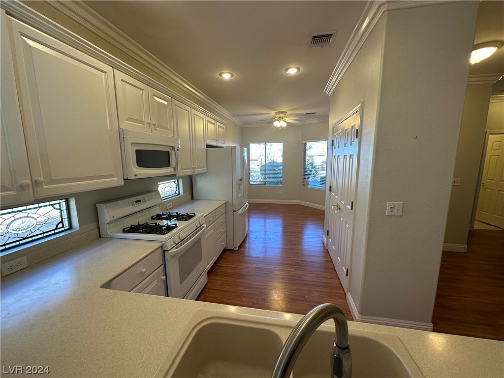 549 Cypress Gardens Place