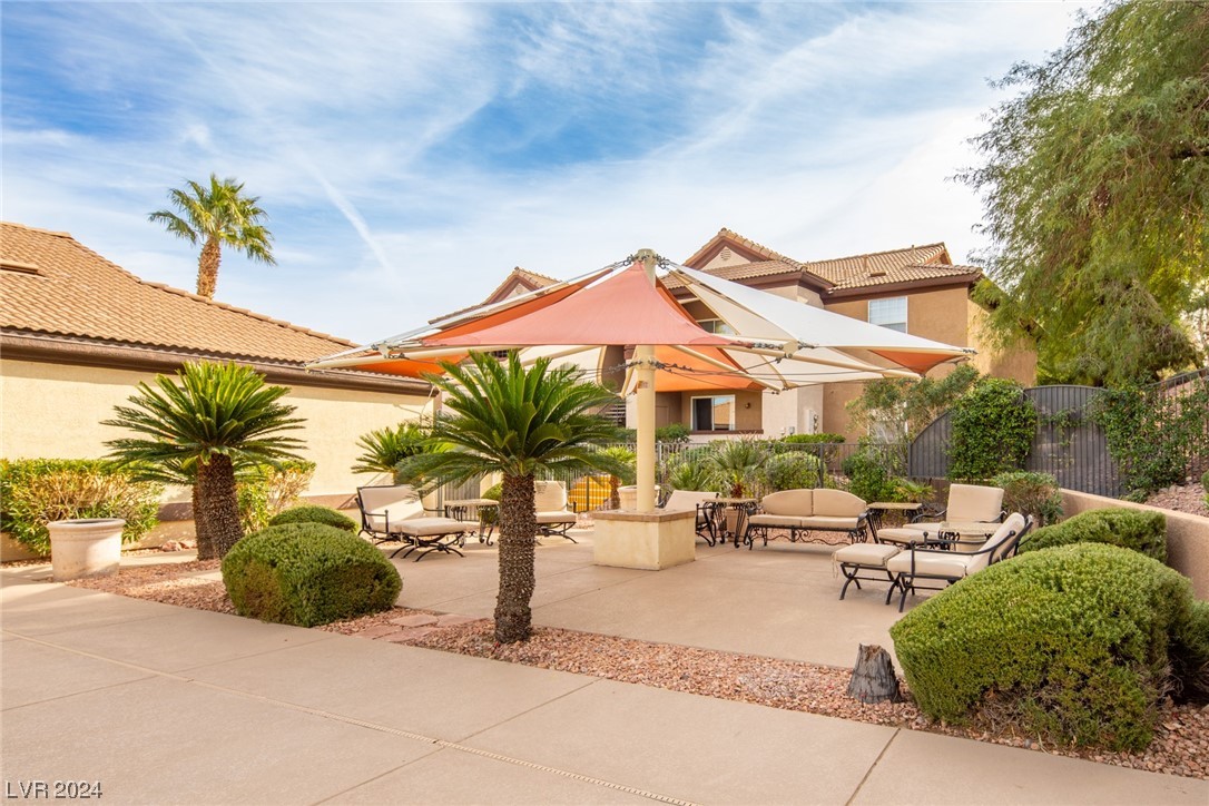 231 West Horizon Ridge Parkway 316