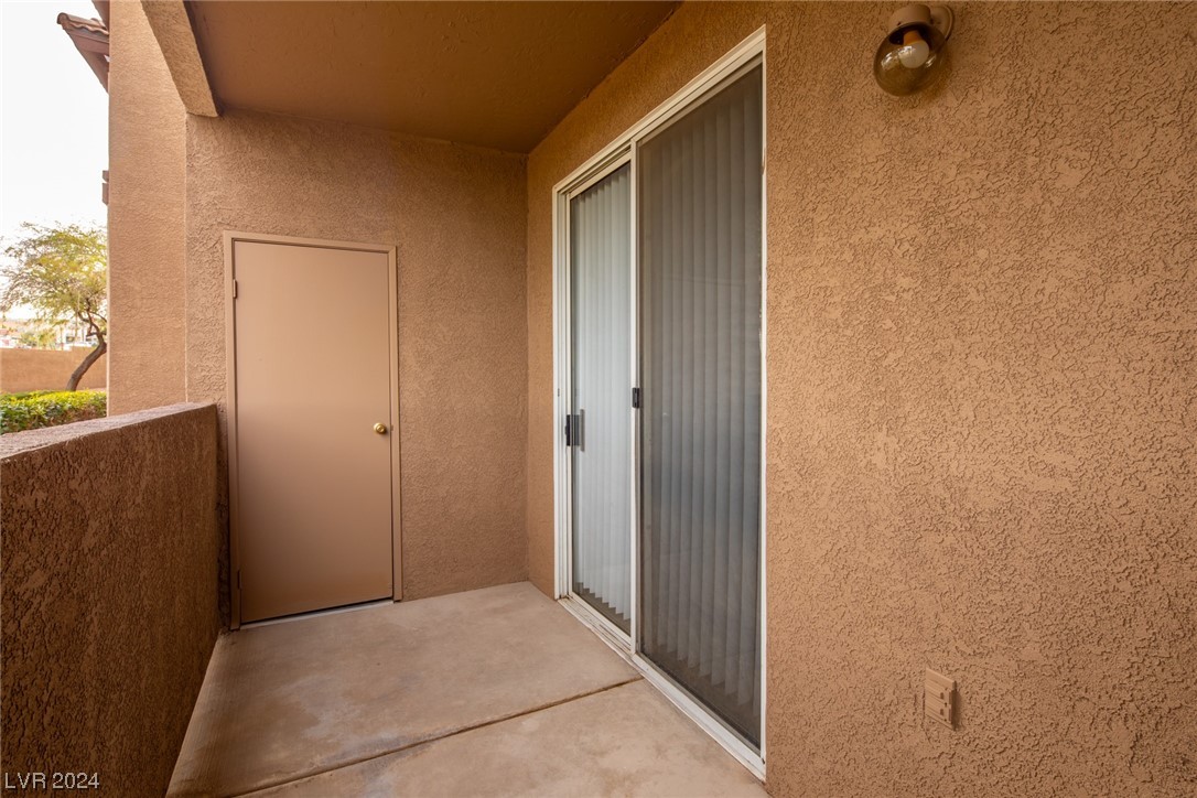 231 West Horizon Ridge Parkway 316