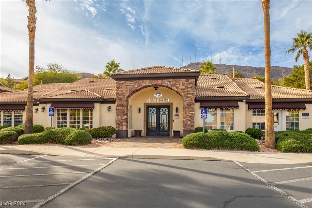 231 West Horizon Ridge Parkway 316