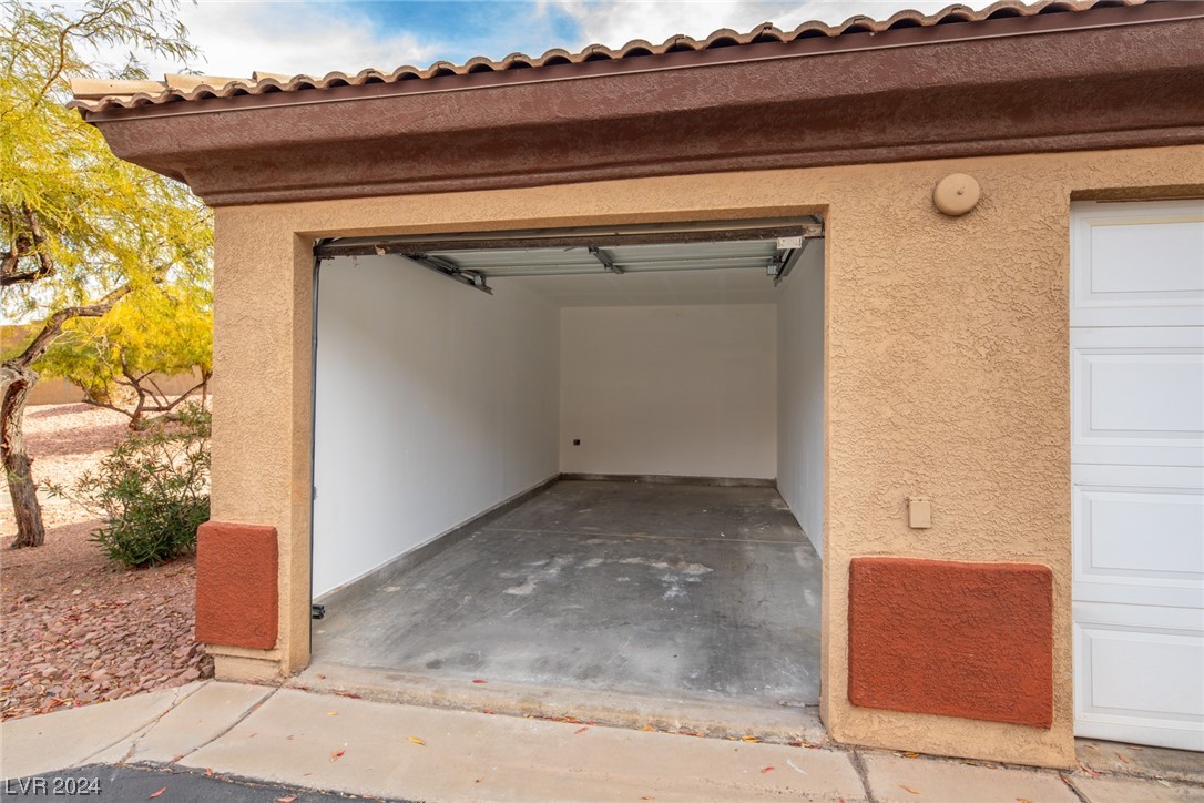 231 West Horizon Ridge Parkway 316