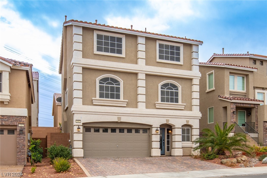 5597 Dreaming Tree Street