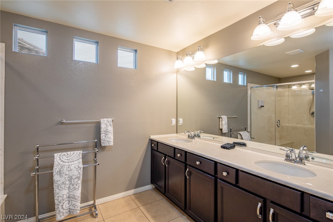 5597 Dreaming Tree Street