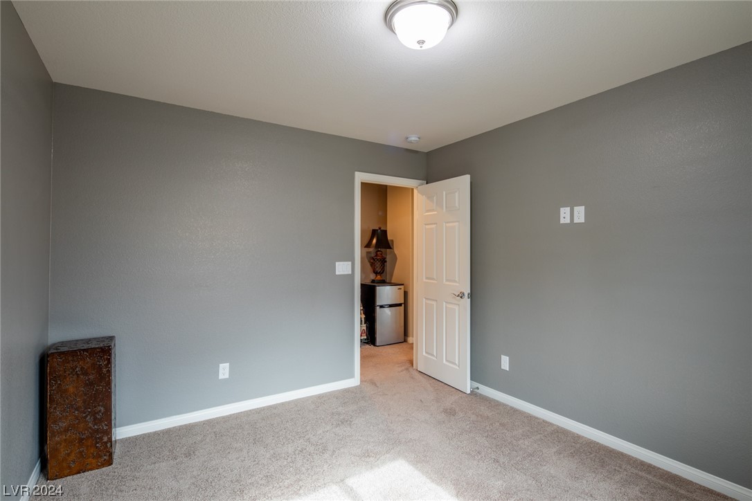 5597 Dreaming Tree Street