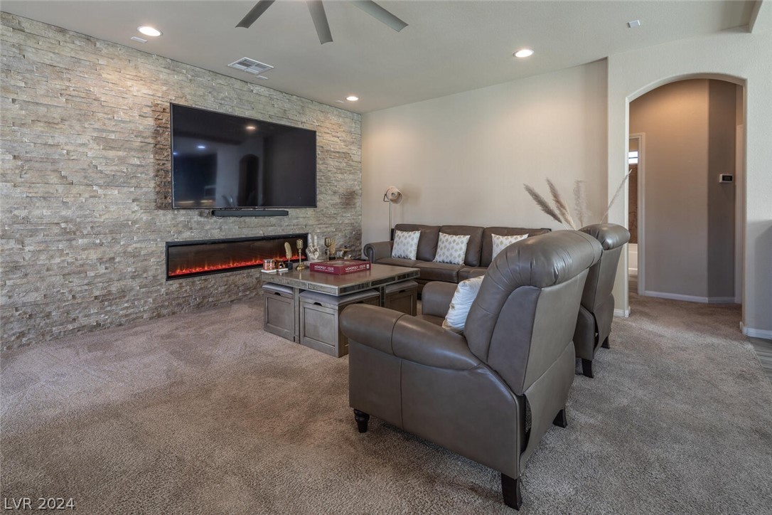 6026 Montana Peak Avenue