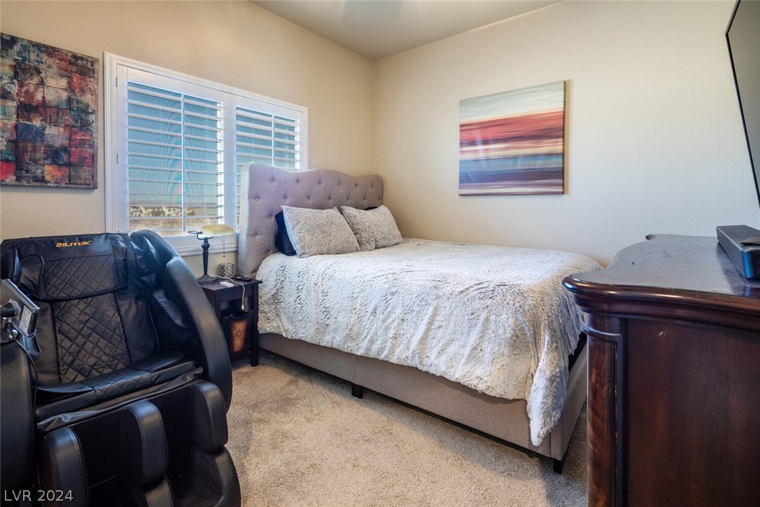 6026 Montana Peak Avenue