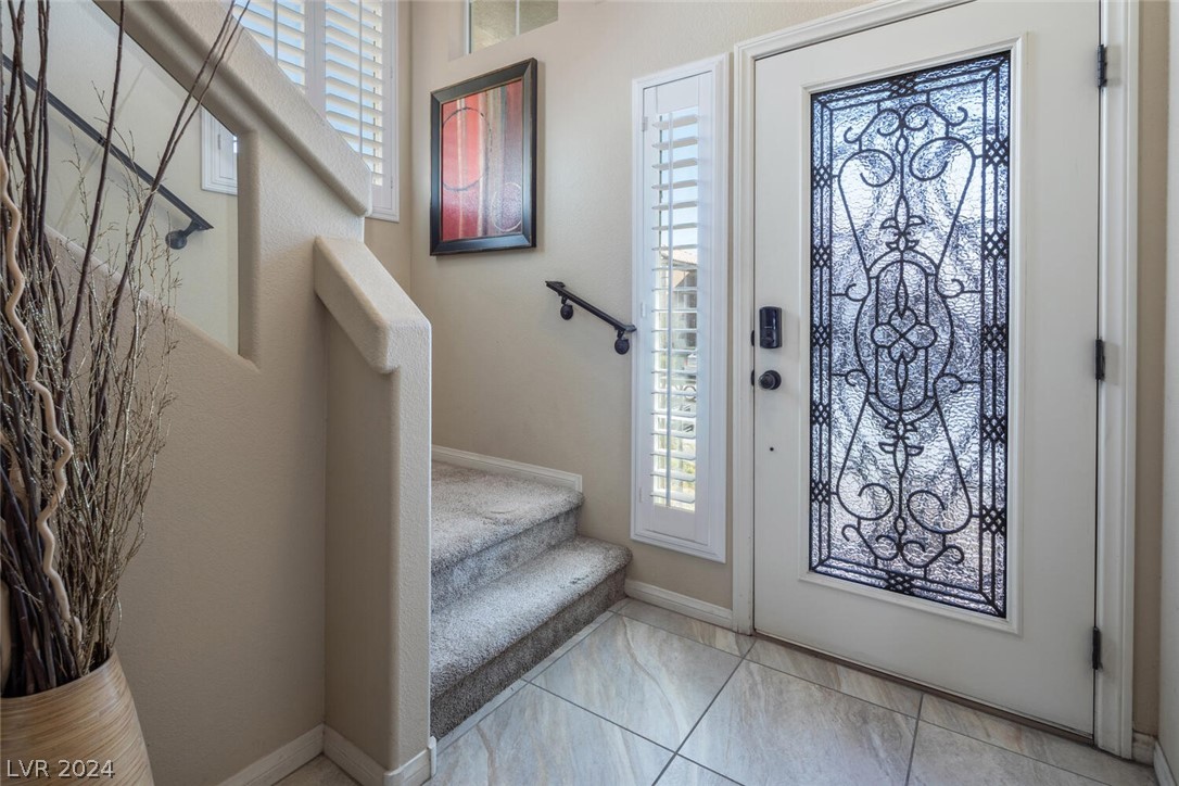 6026 Montana Peak Avenue