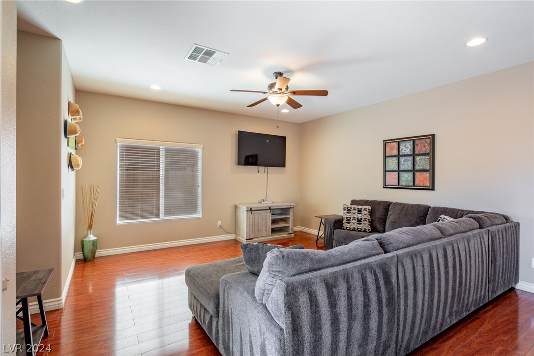 5158 Gilleran Avenue