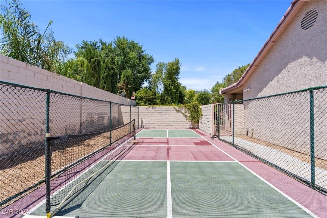 3065 East Twain Avenue