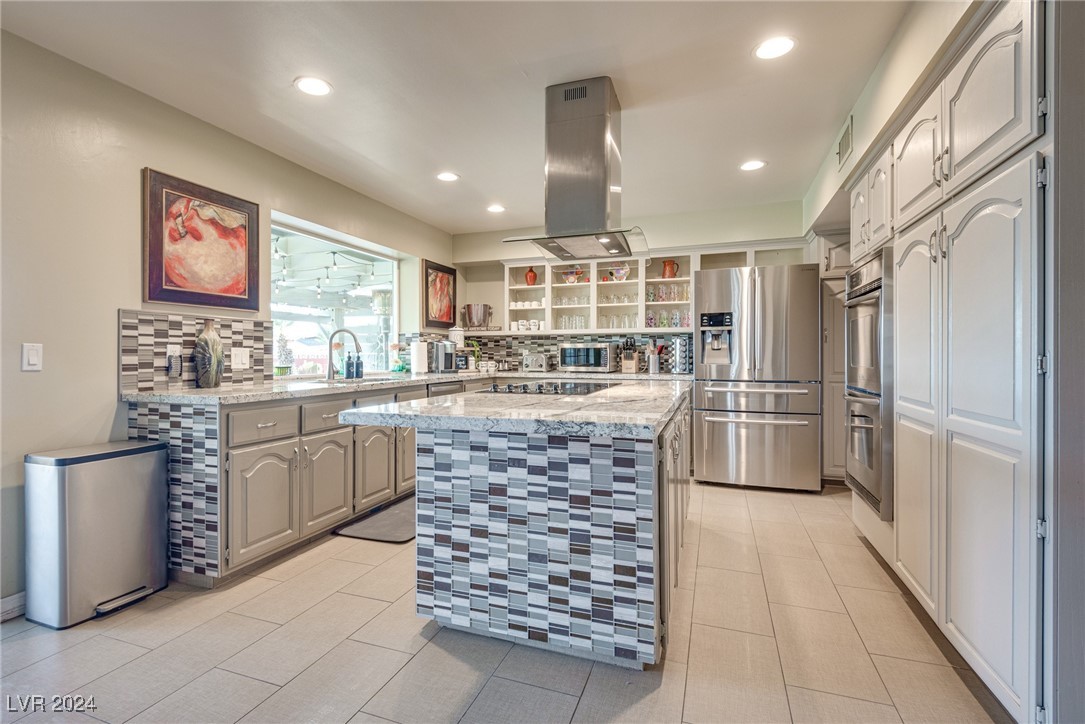 341 East Eldorado Lane