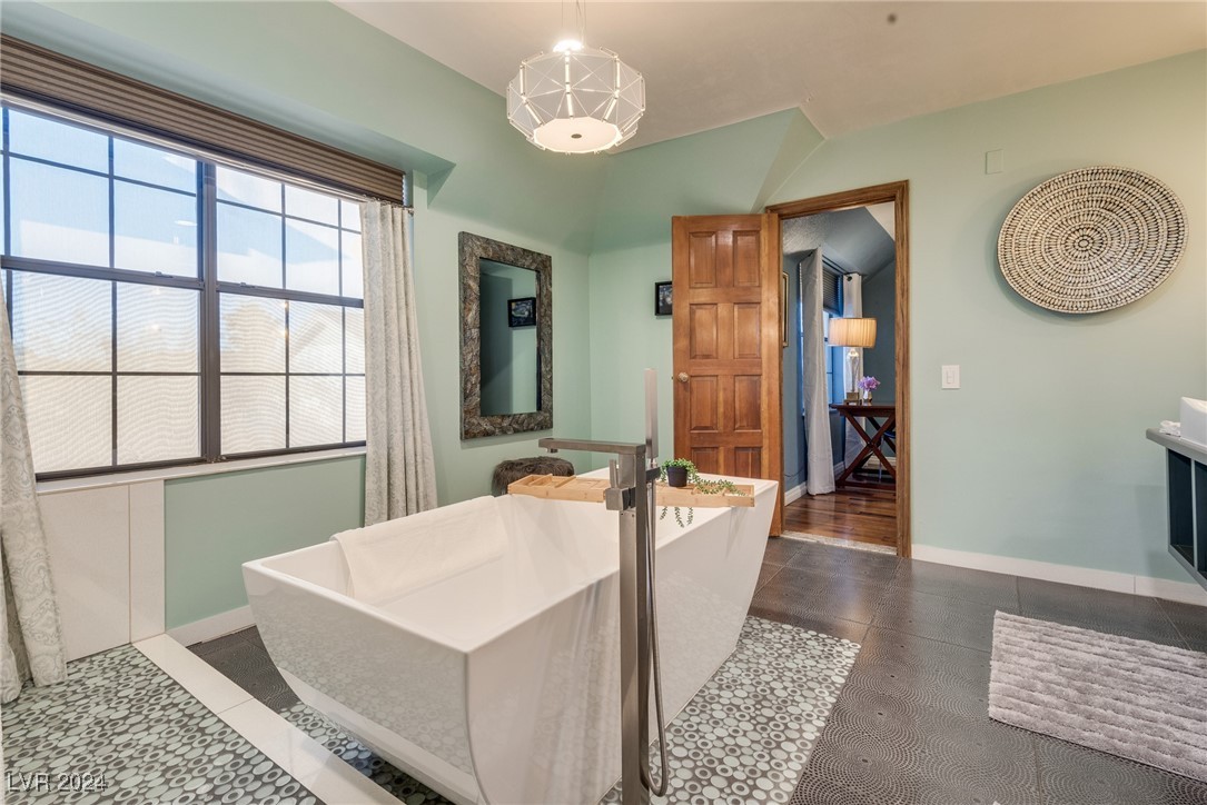 341 East Eldorado Lane