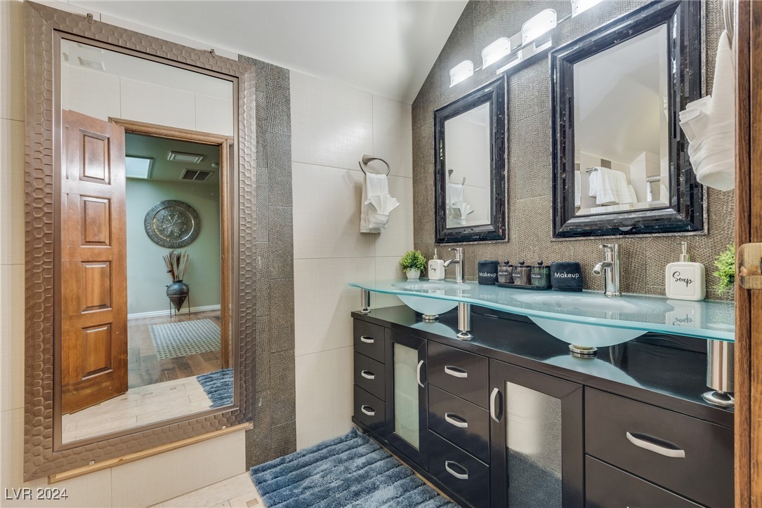 341 East Eldorado Lane