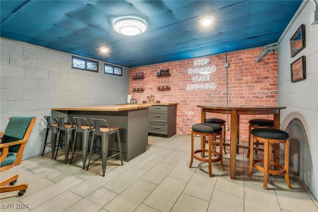 341 East Eldorado Lane