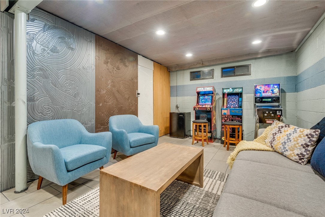 341 East Eldorado Lane