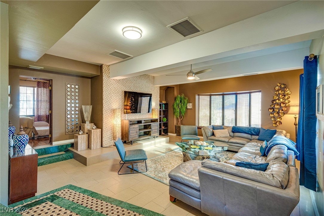 341 East Eldorado Lane