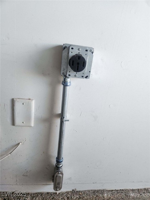 1021 Amber Gate Street