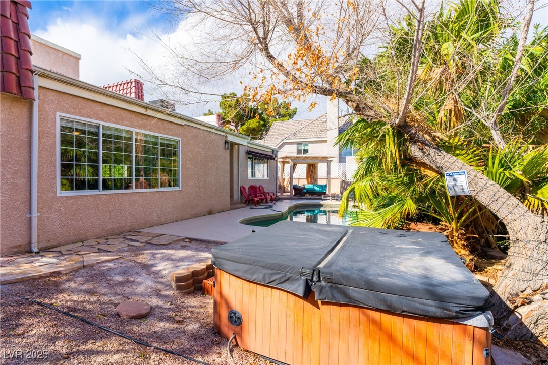 1601 Becke Circle