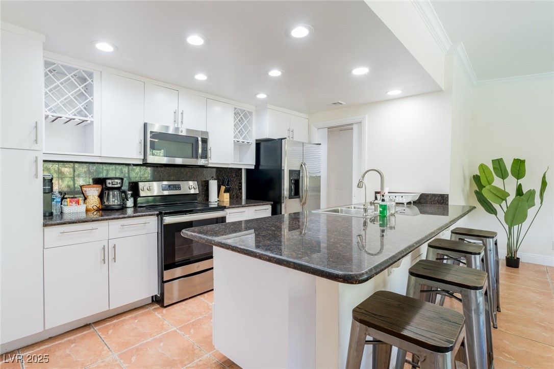 1601 Becke Circle