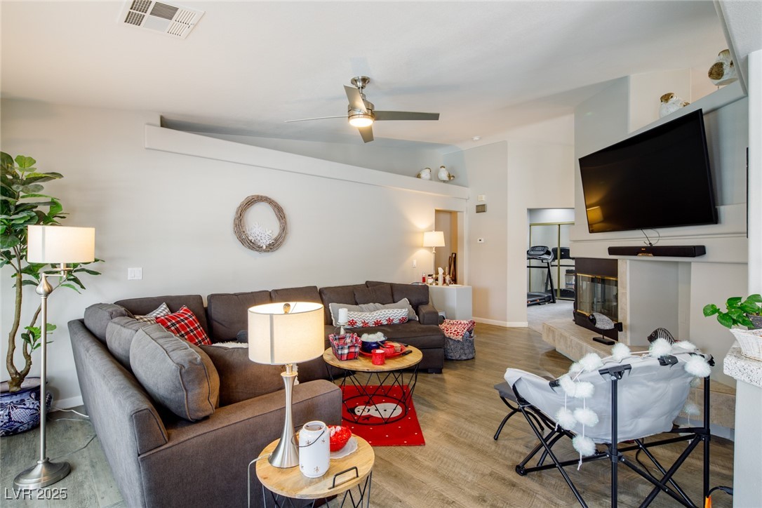 9564 Summer Cypress Street
