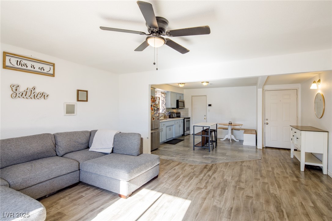 4116 East Ogden Avenue