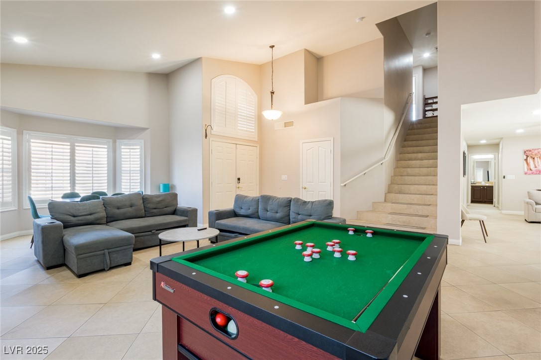 723 Seclusion Glen Avenue