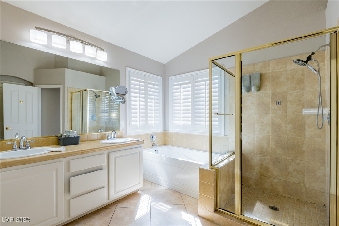 723 Seclusion Glen Avenue