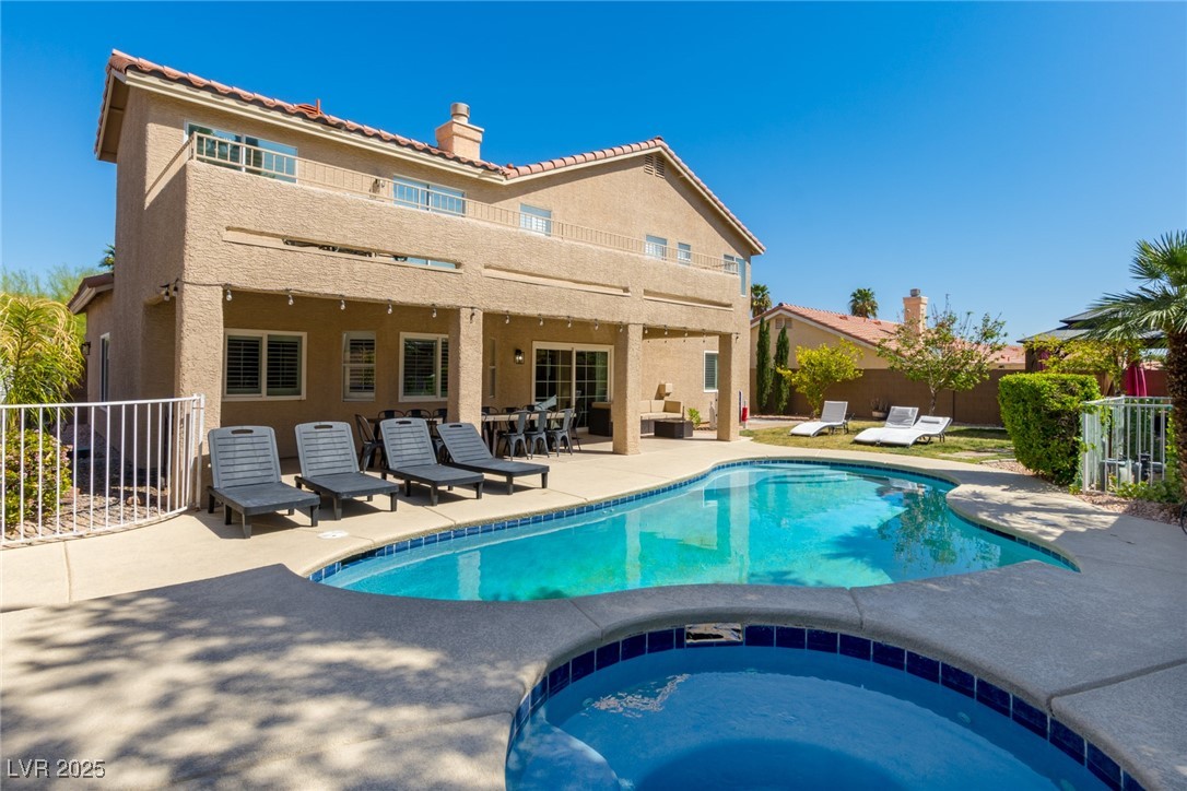 723 Seclusion Glen Avenue