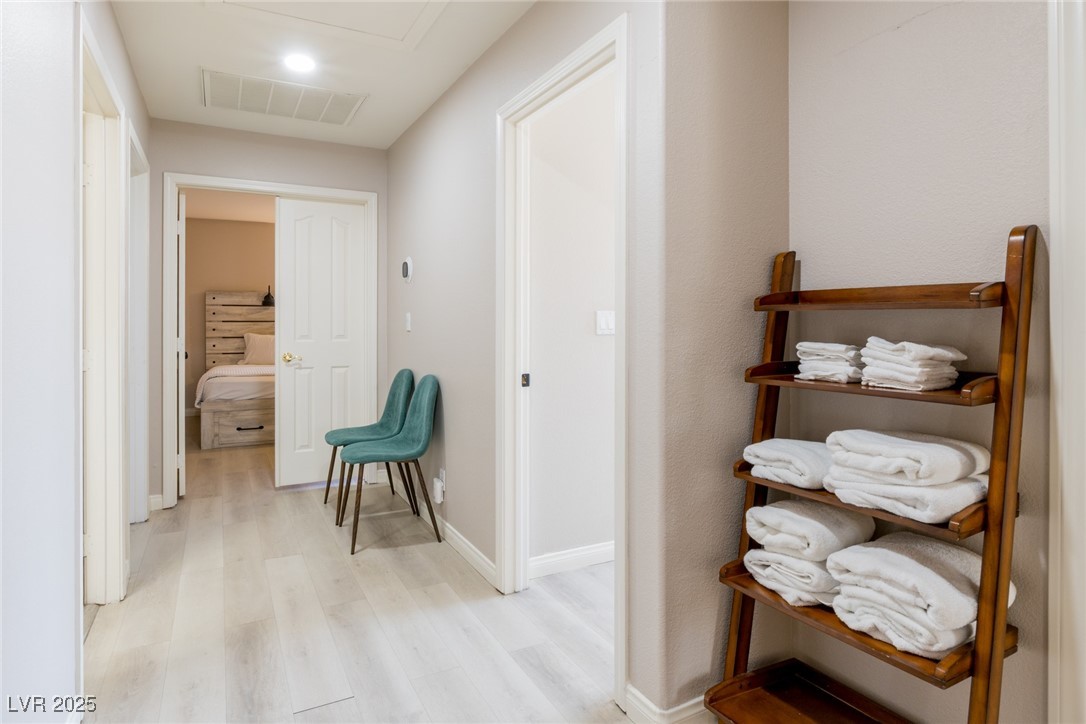 723 Seclusion Glen Avenue