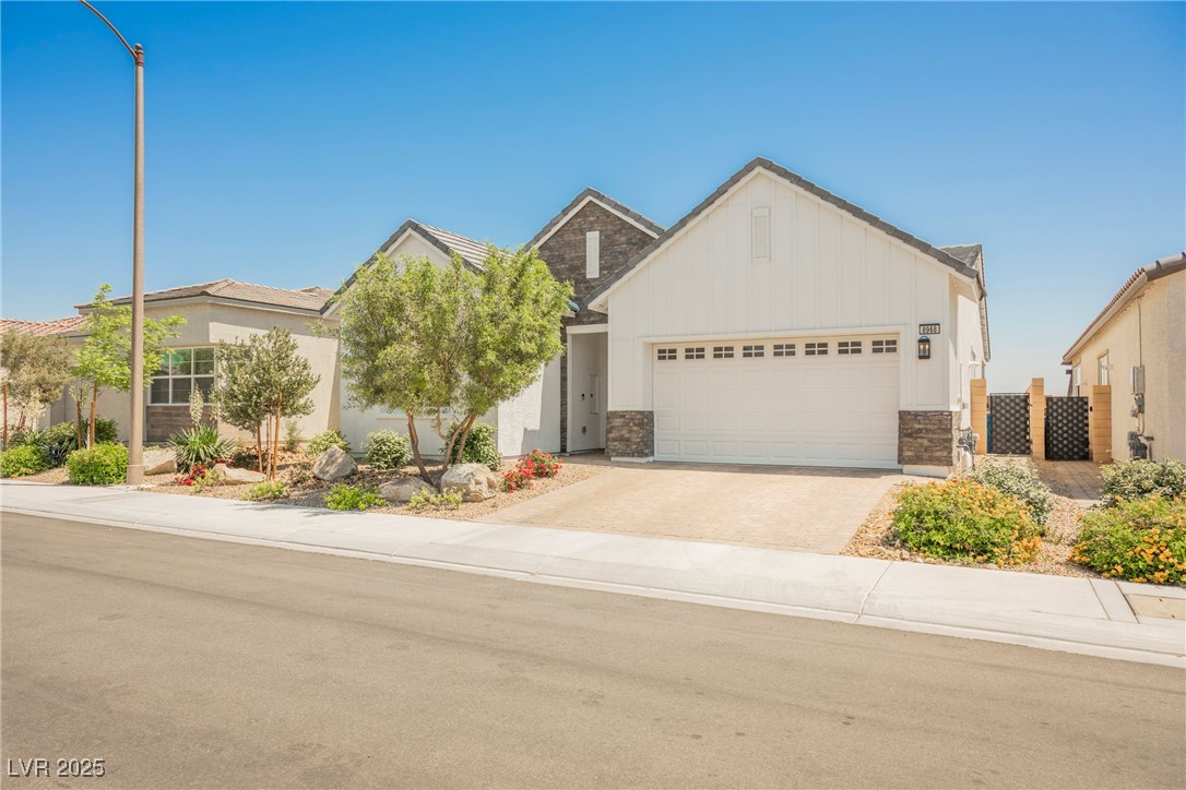 8968 Skye Treeline Street