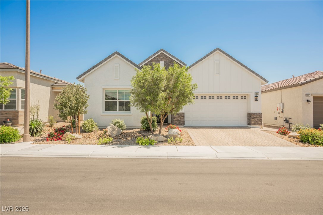 8968 Skye Treeline Street