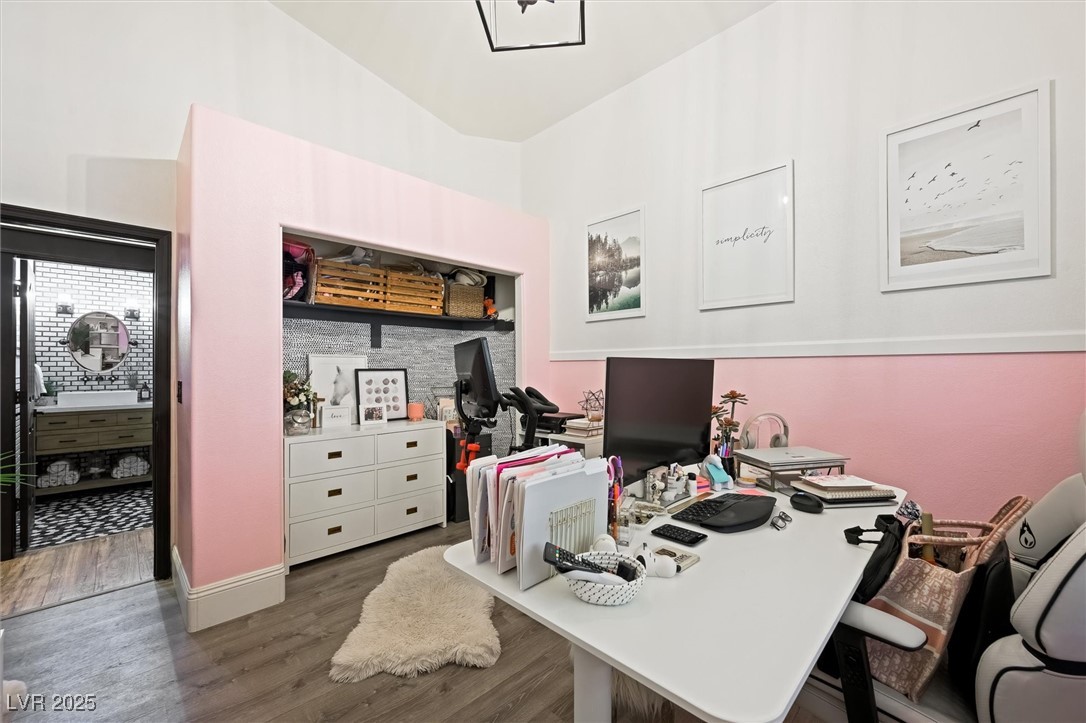 211 Kokopelli Court