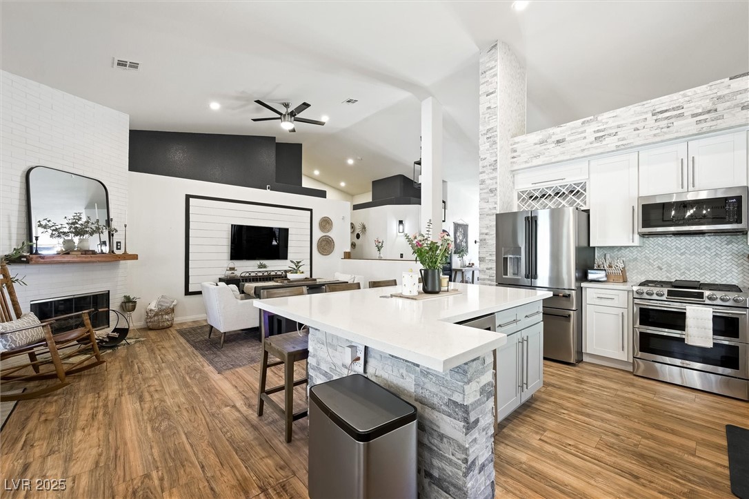 211 Kokopelli Court