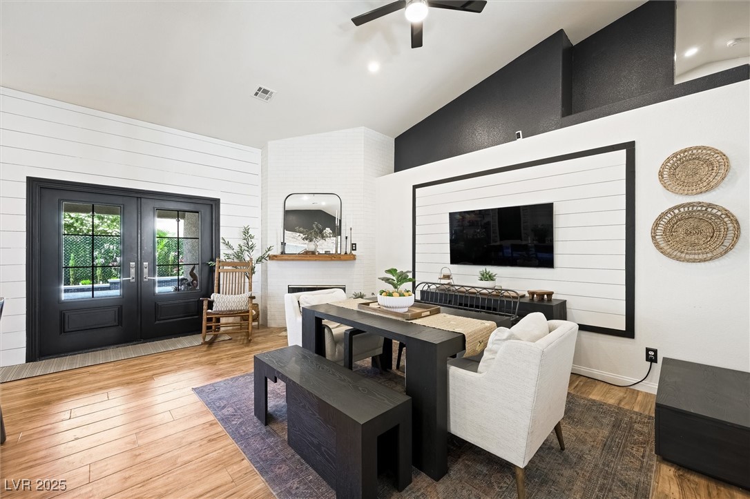 211 Kokopelli Court