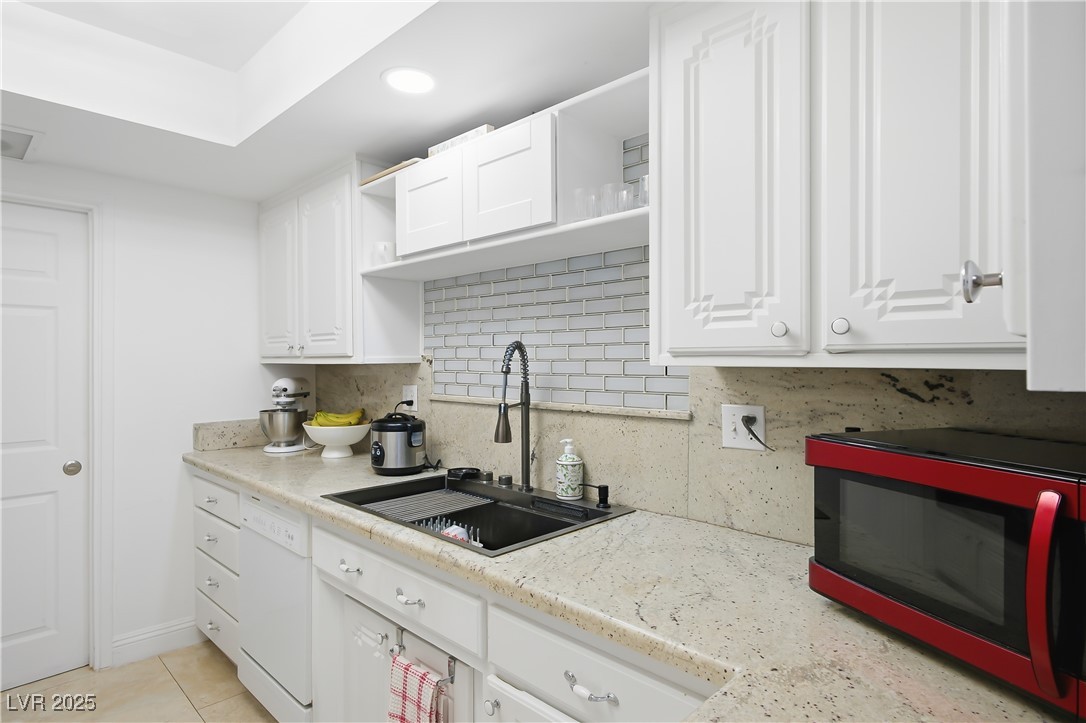 1556 Ottawa Drive